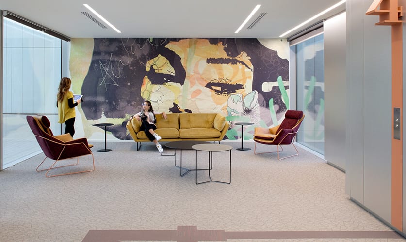 dIAmeter_BlogImage_ServingClientsWorldwide_0710201892 Confidential Client, Milan. Photo © Barbara Corsico.