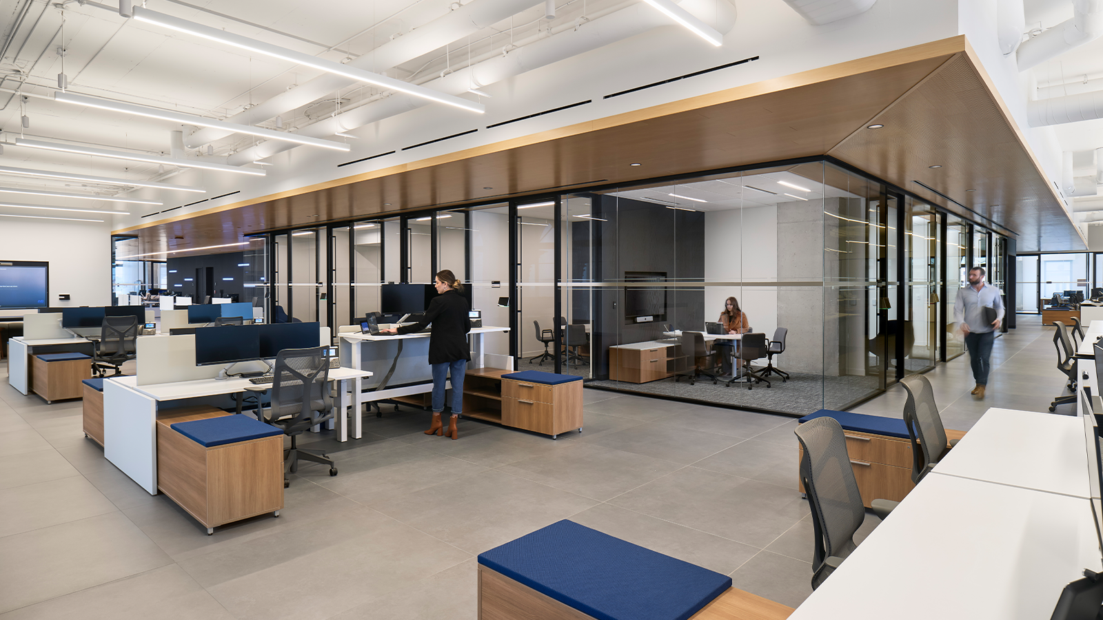 Hybrid workplace architecture and design in ACI Worldwide's Miami Headquarters