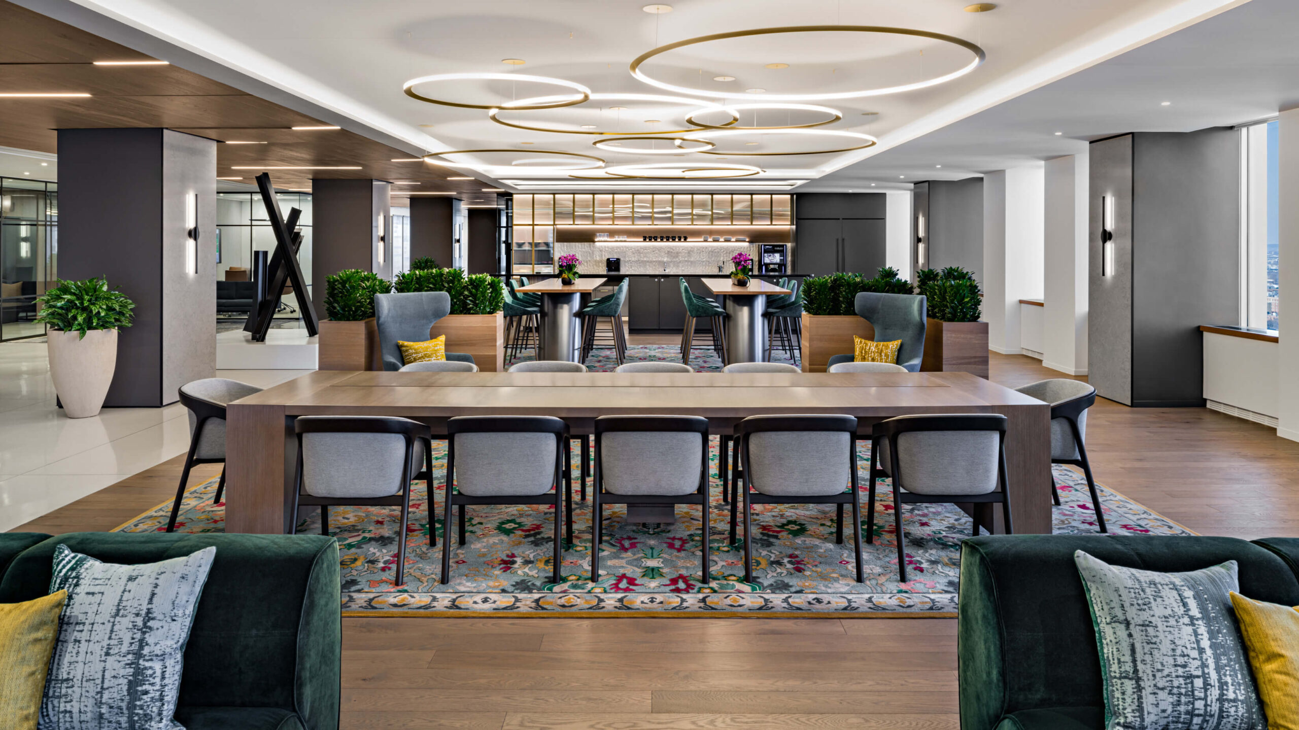 Boston Properties town hall and communal table, Boston, MA