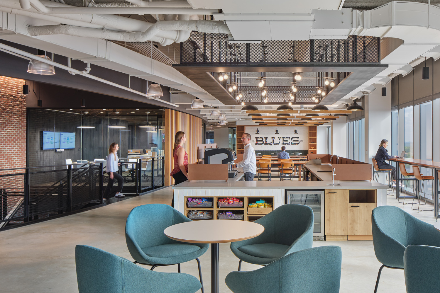 21XMXX_0001_000_Qualtrics_Reston_VA_N21_medium