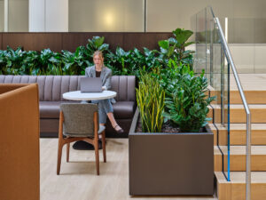 Brookfield_Silverline_McLean_ Booth and Furniture