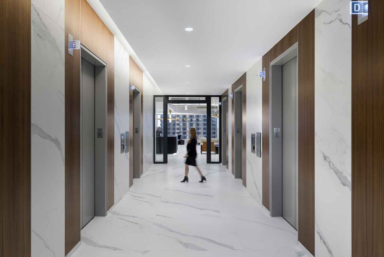FaegreDrinker_Office Relocation_Dallas_ElevatorLobby