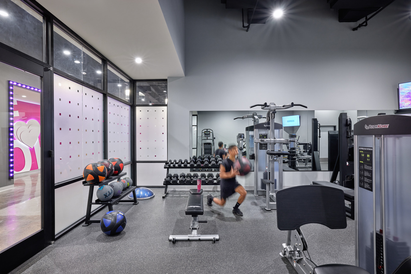 Teleccomunications Company Call Center Fitness