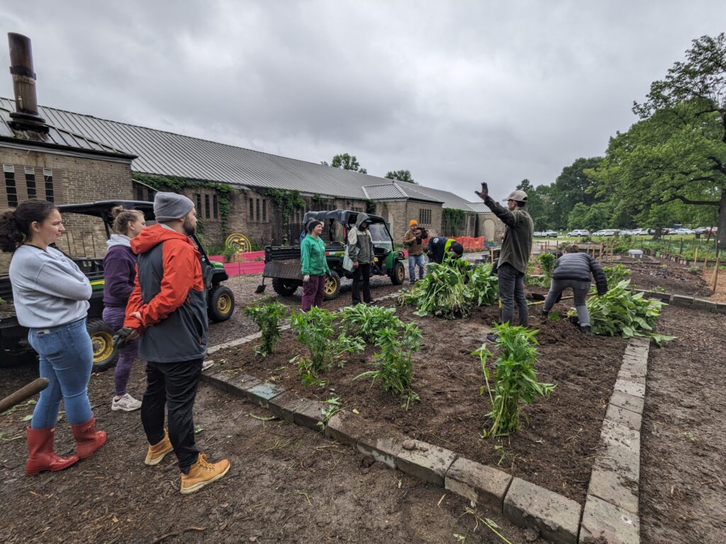 IA Earth Day Clean Up - Philadelphia00001