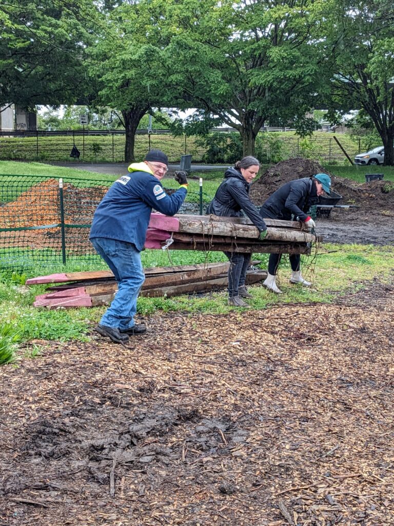 IA Earth Day Clean Up - Philadelphia00002